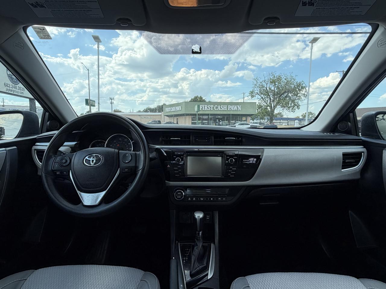 Toyota Corolla LE CVT 2015