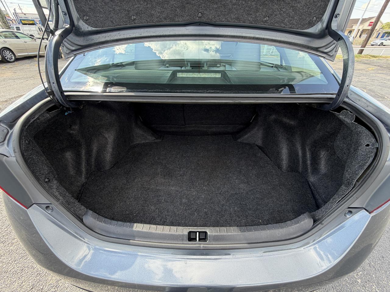 Toyota Corolla LE CVT 2015