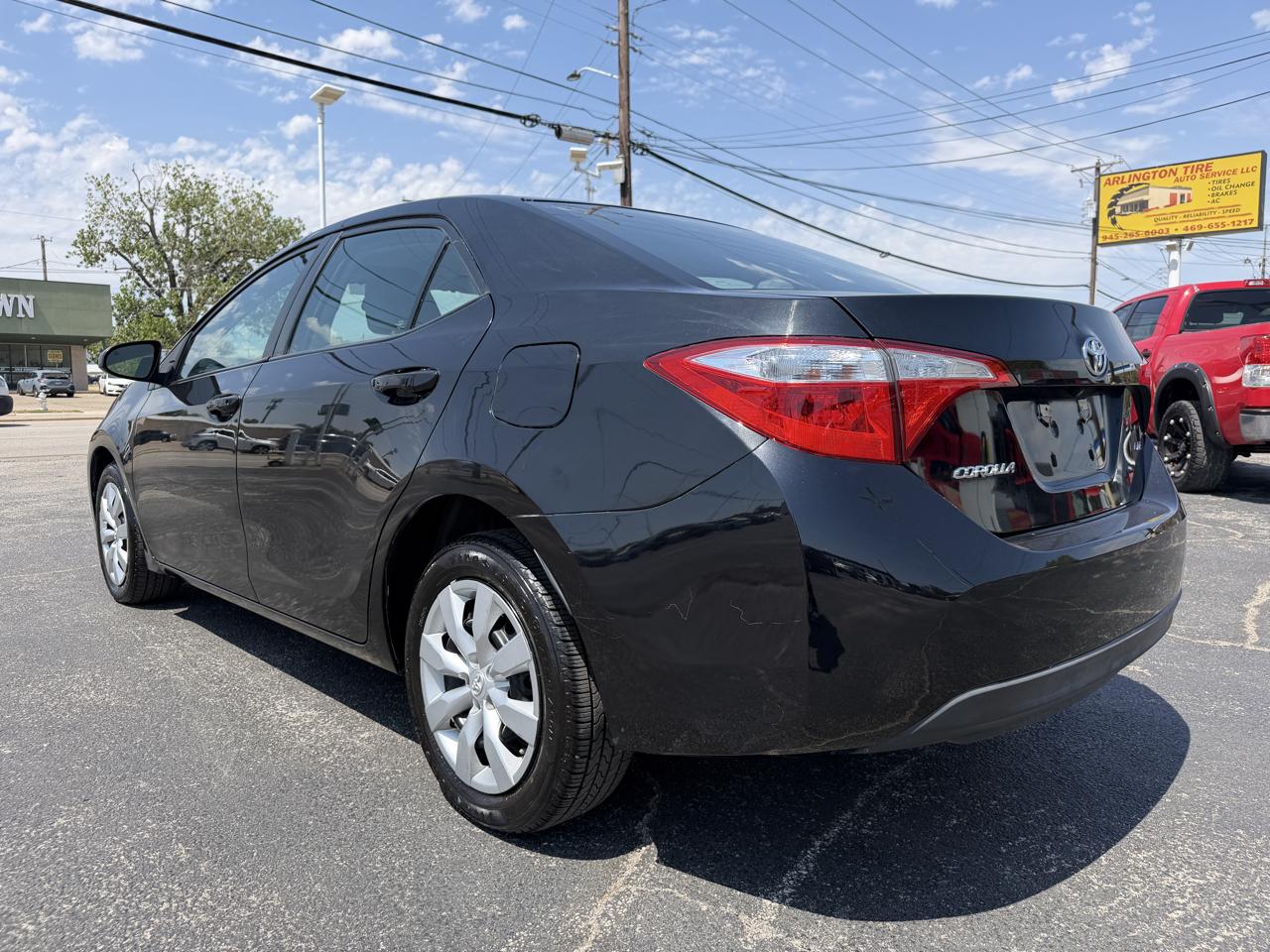 Toyota Corolla LE 2016