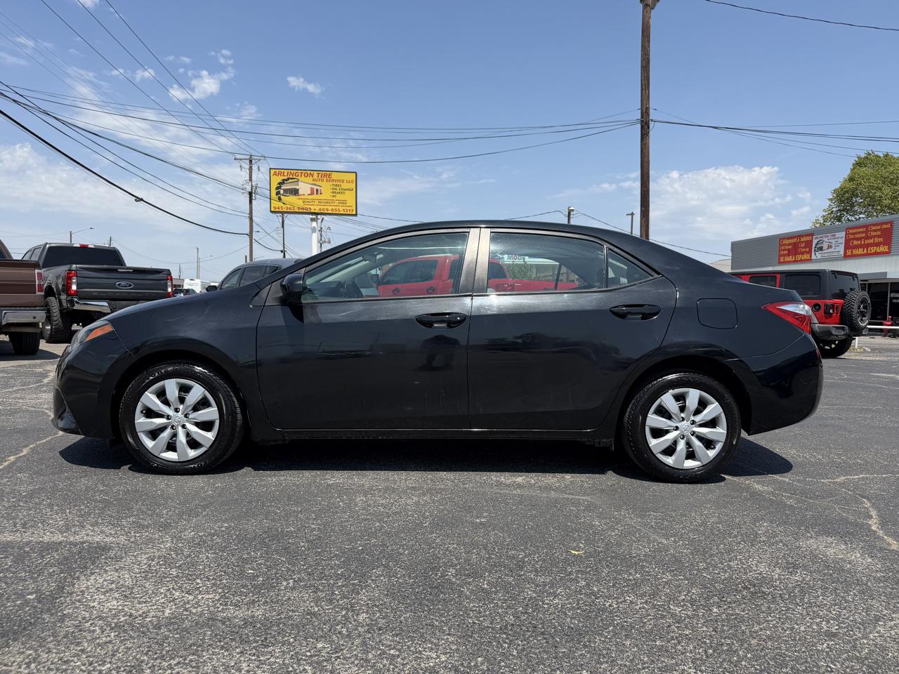 Toyota Corolla LE 2016