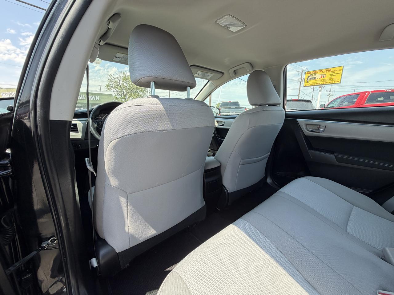 Toyota Corolla LE 2016