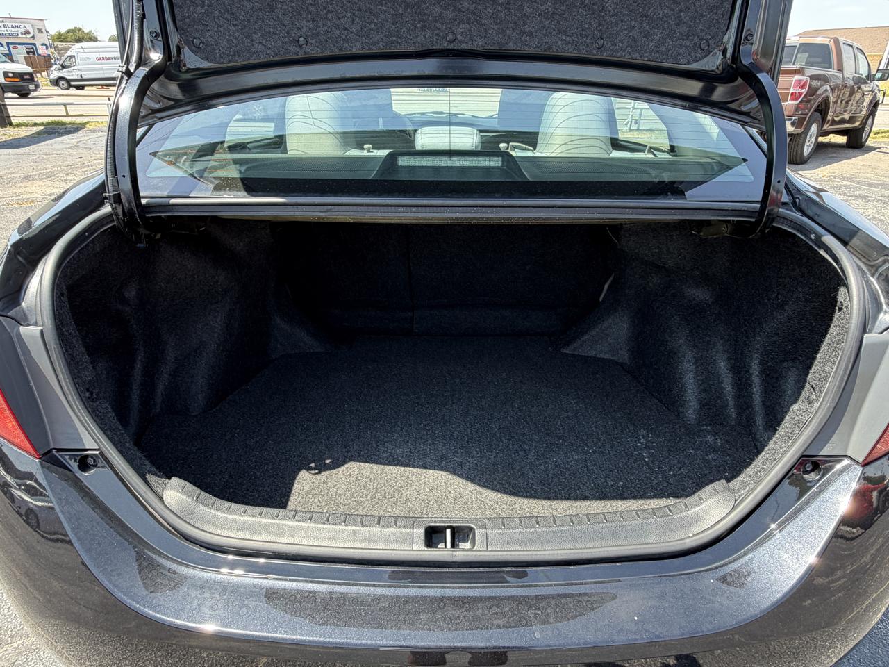 Toyota Corolla LE 2016