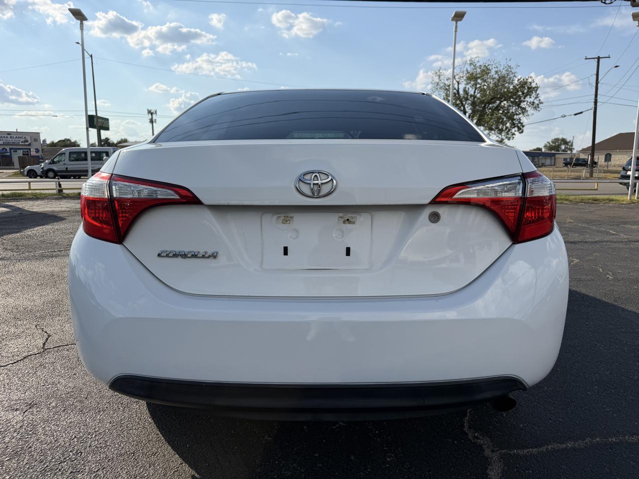 Toyota Corolla LE CVT 2015