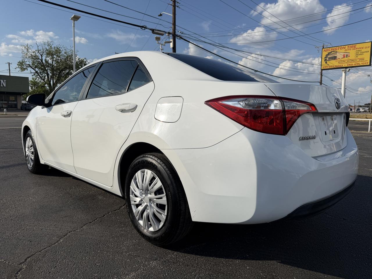 Toyota Corolla LE CVT 2015