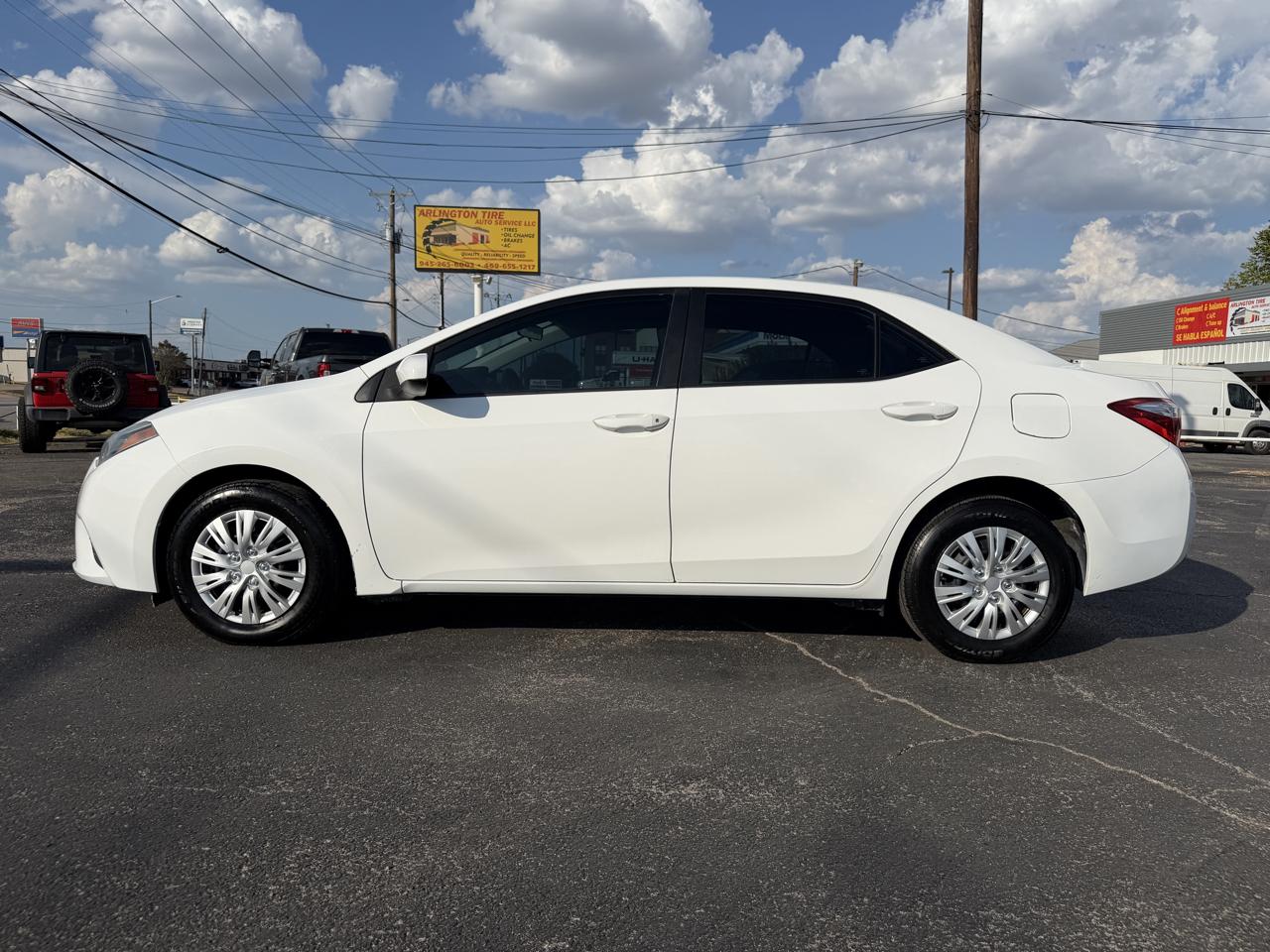 Toyota Corolla LE CVT 2015