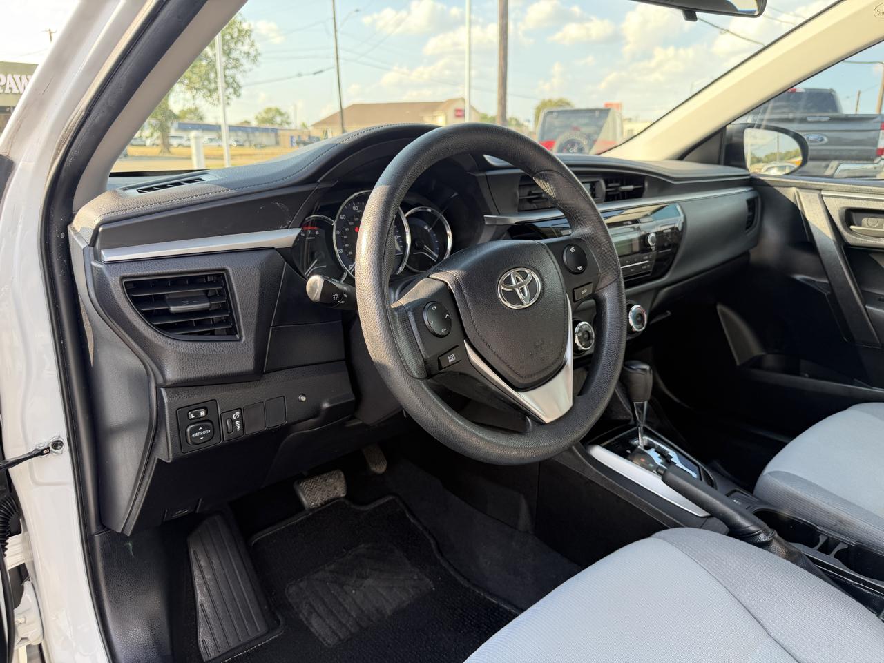 Toyota Corolla LE CVT 2015
