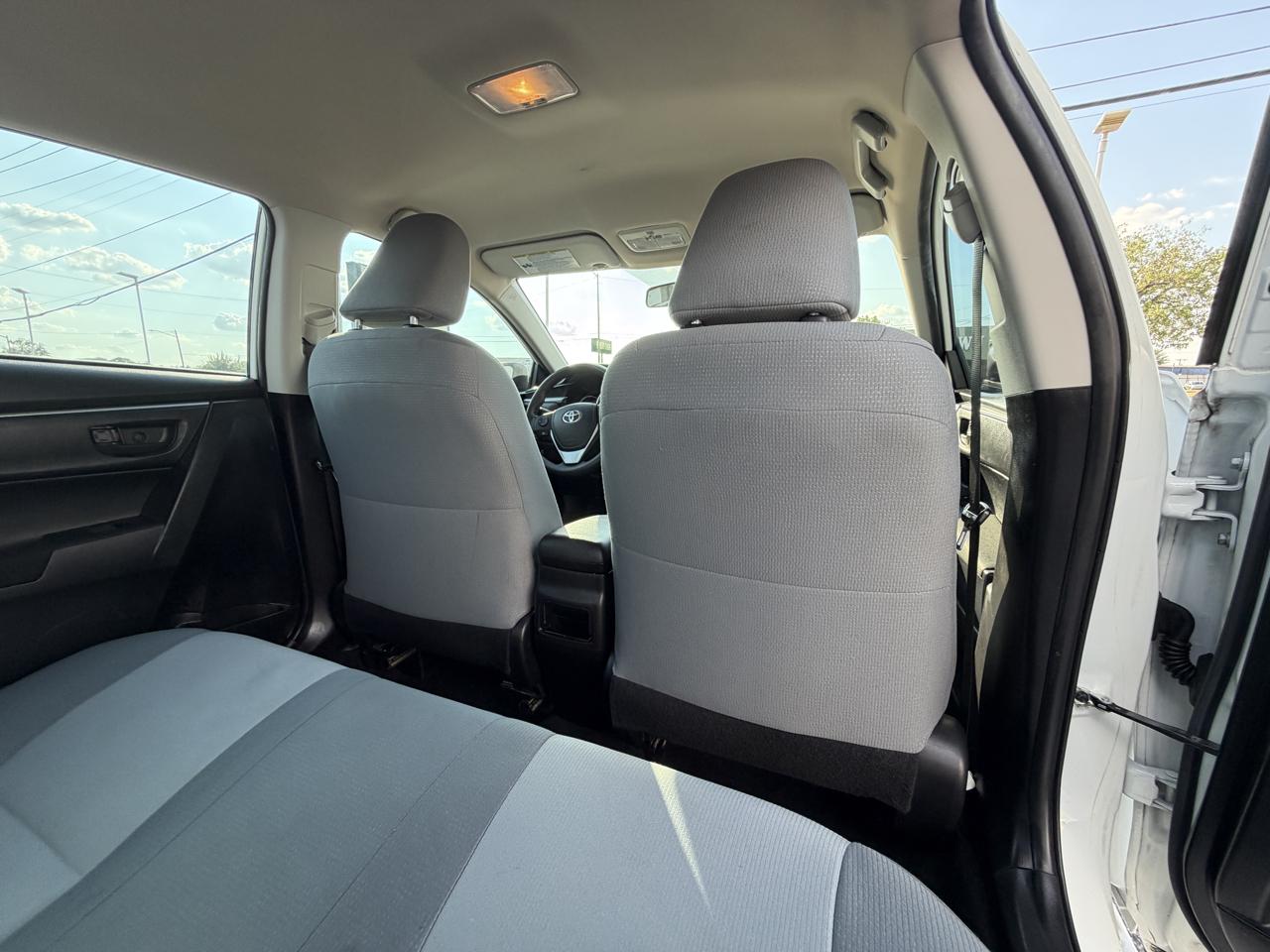 Toyota Corolla LE CVT 2015
