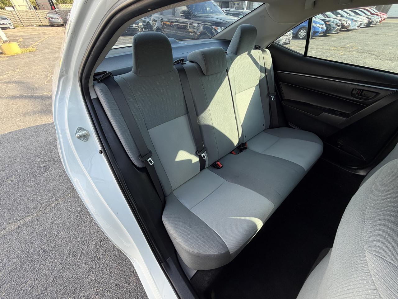 Toyota Corolla LE CVT 2015