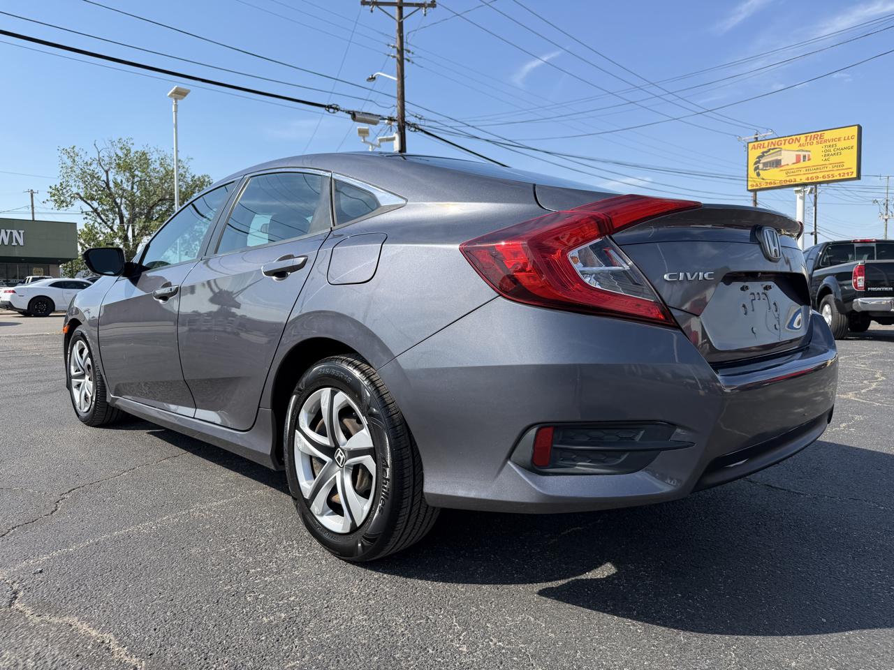Honda Civic LX Sedan CVT 2017