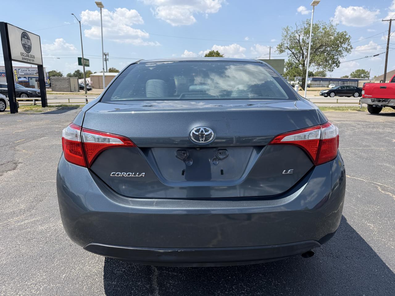 Toyota Corolla LE 2015