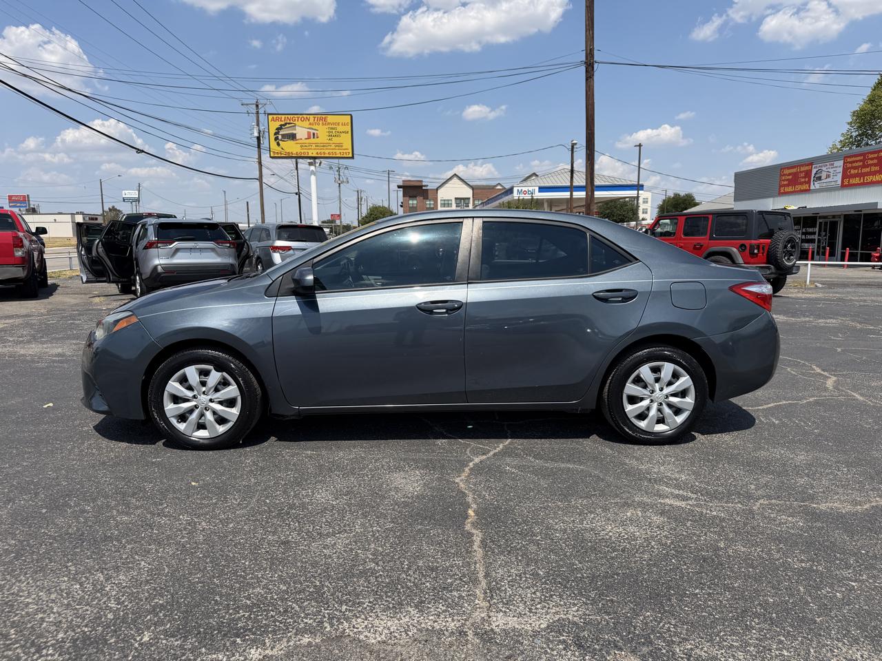 Toyota Corolla LE 2015