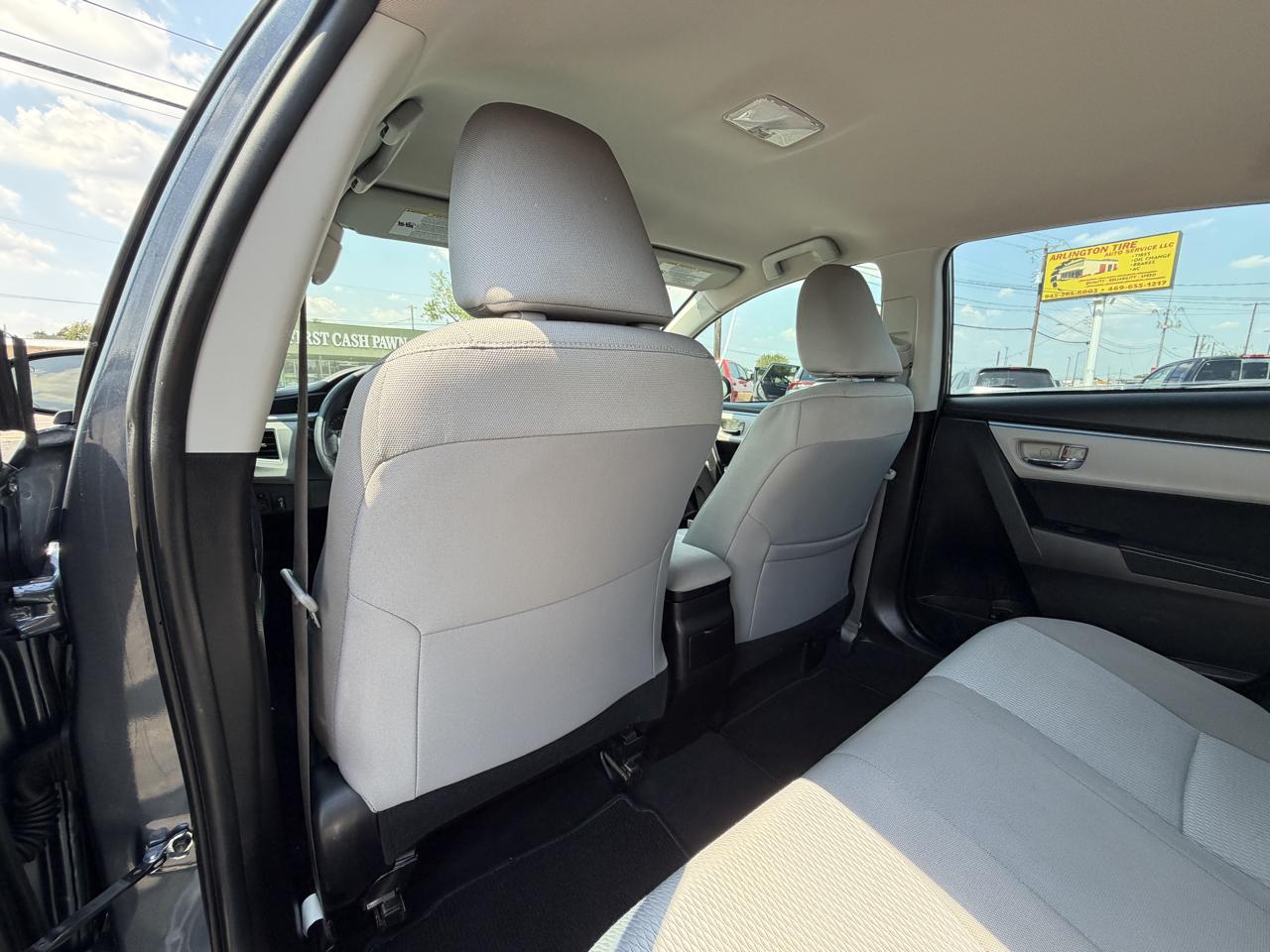 Toyota Corolla LE 2015