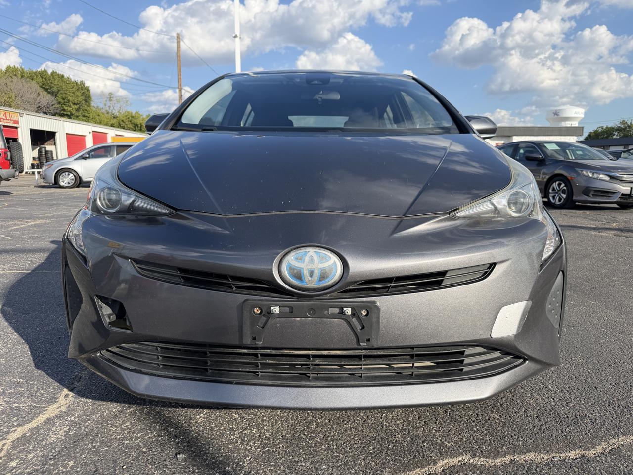Toyota Prius Two 2017