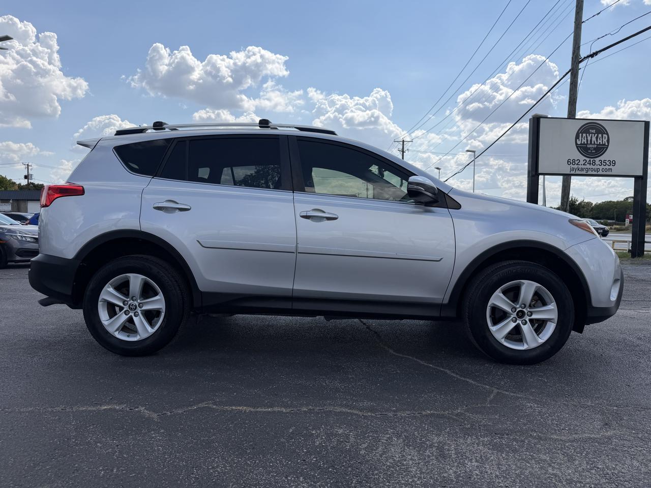 Toyota RAV4 XLE FWD 2013