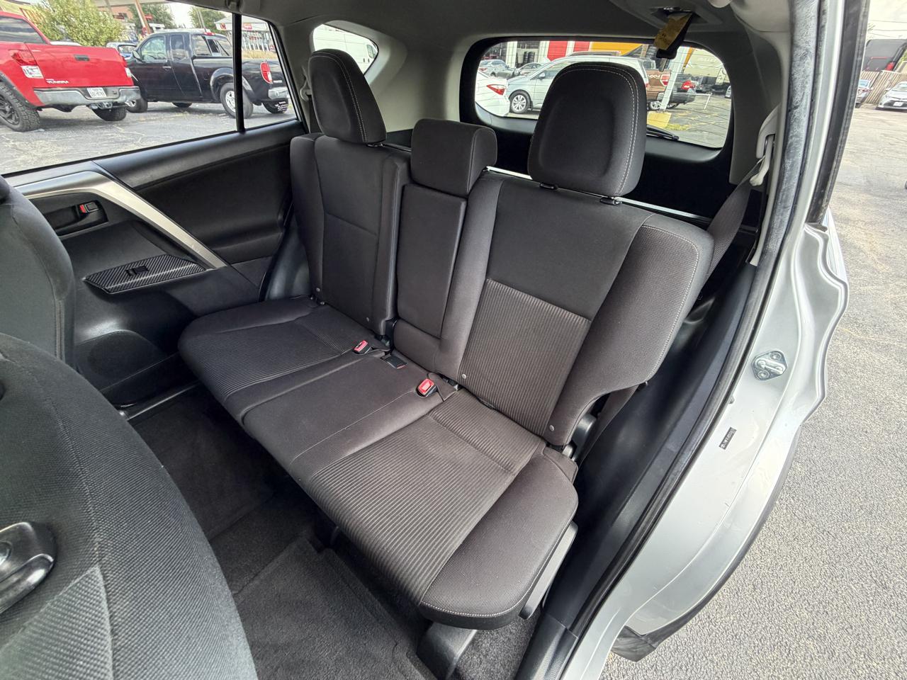 Toyota RAV4 XLE FWD 2013
