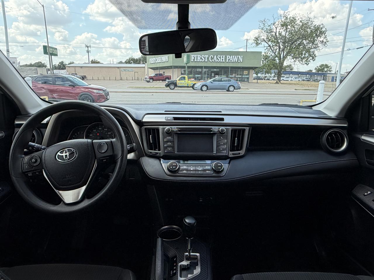 Toyota RAV4 XLE FWD 2013
