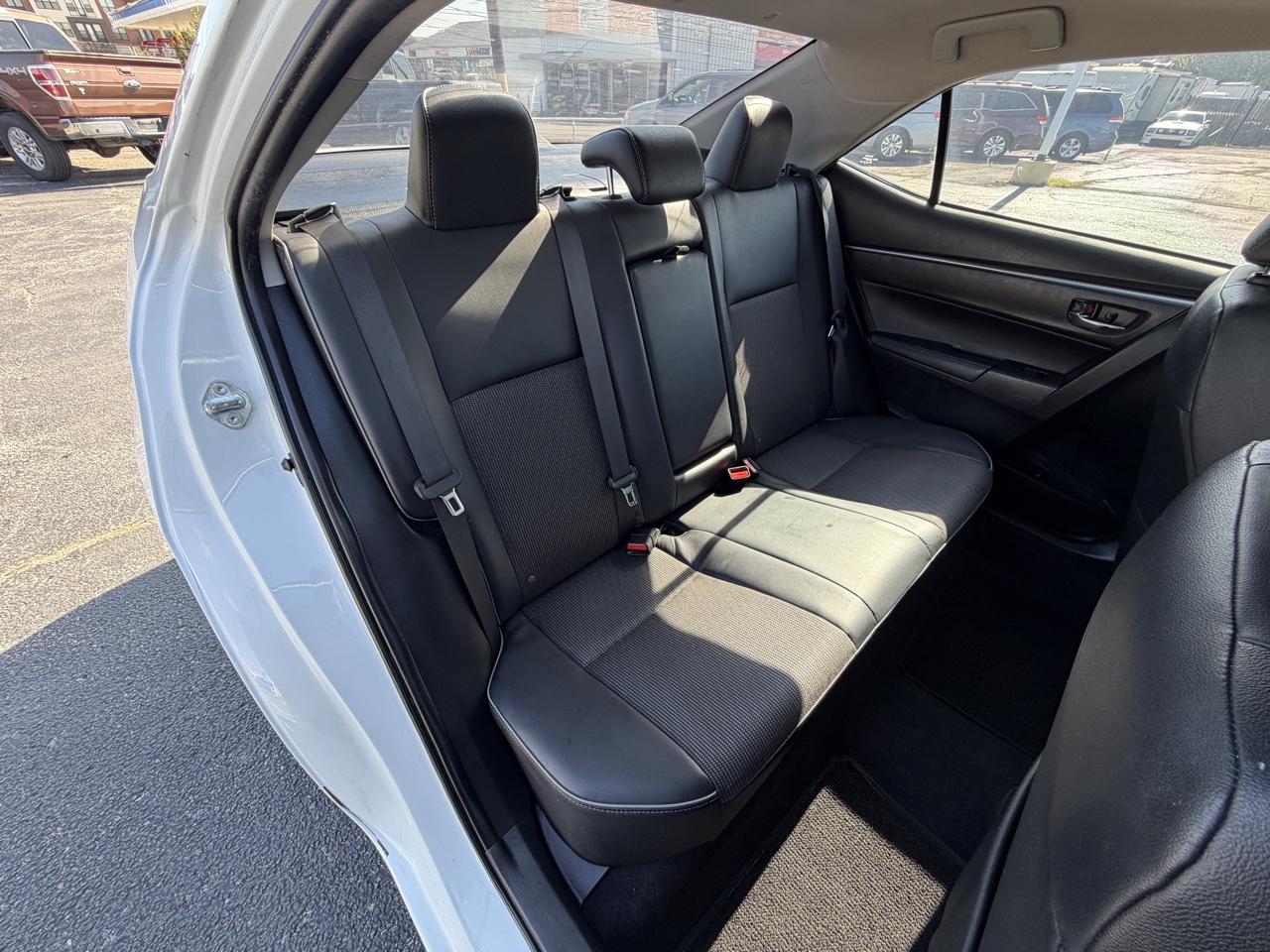 Toyota Corolla LE CVT 2015