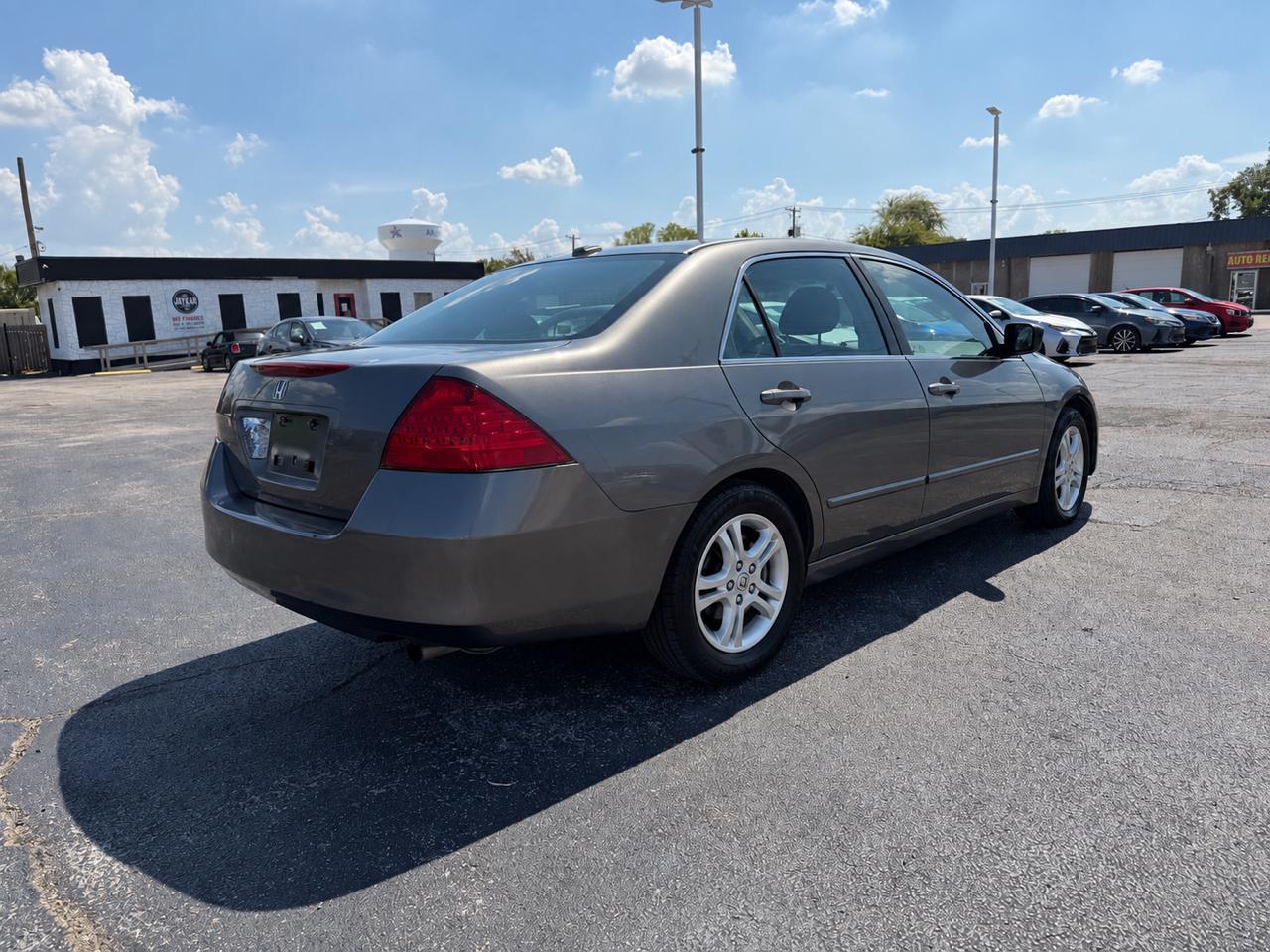 Honda Accord EX Sedan AT w/ Leather and XM Radio 2006
