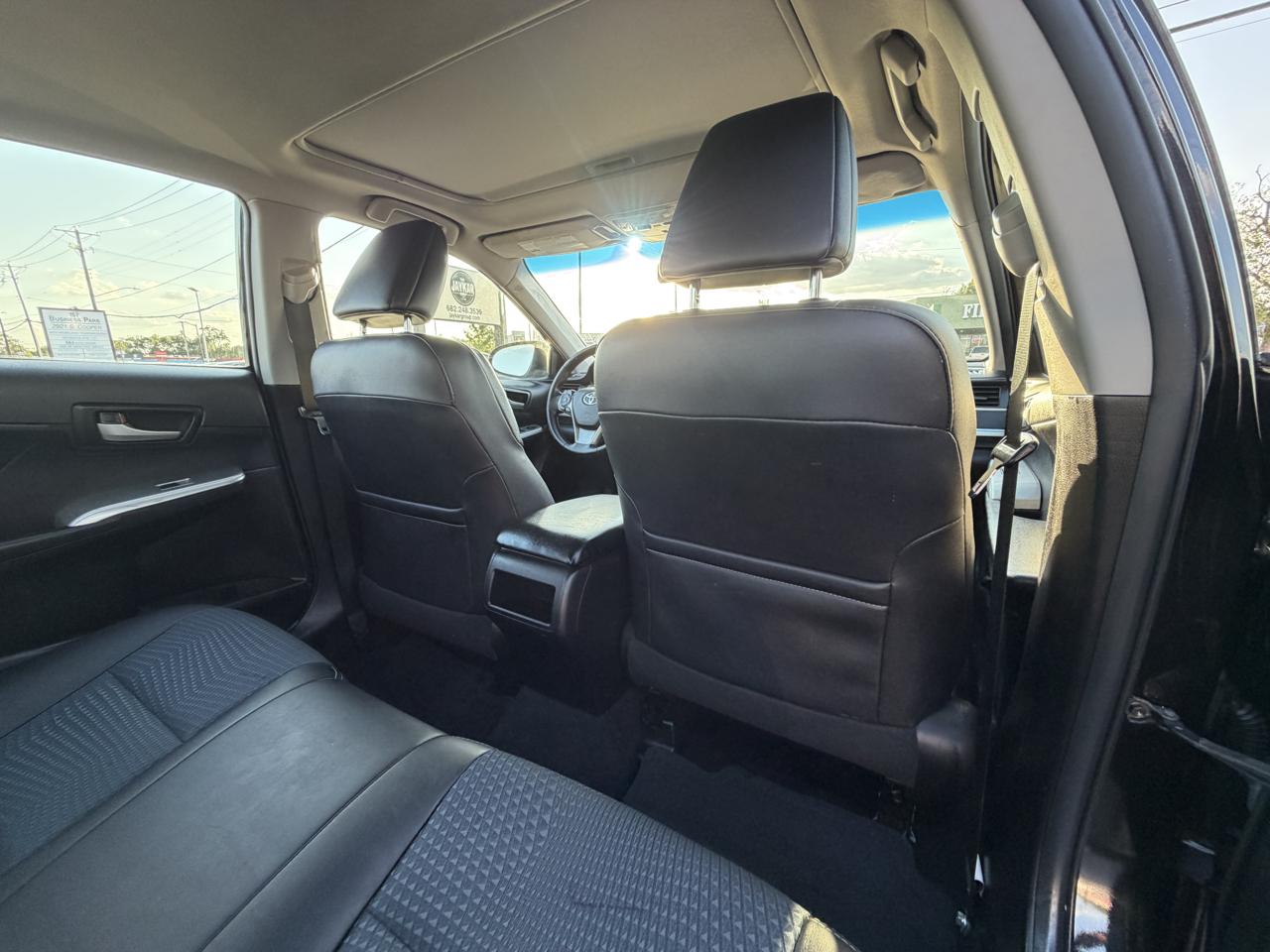 Toyota Camry SE 2014