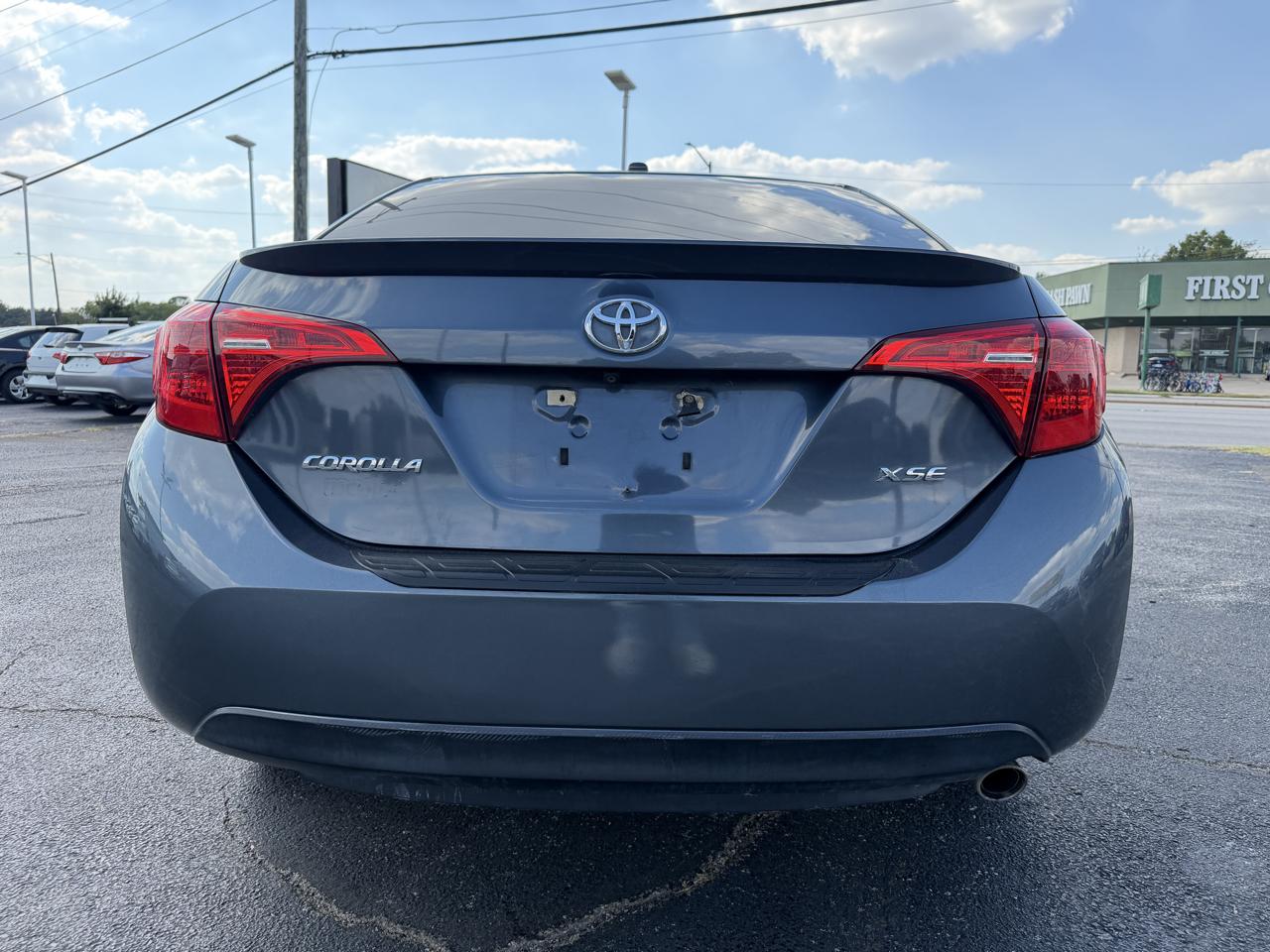 Toyota Corolla XSE CVT 2017