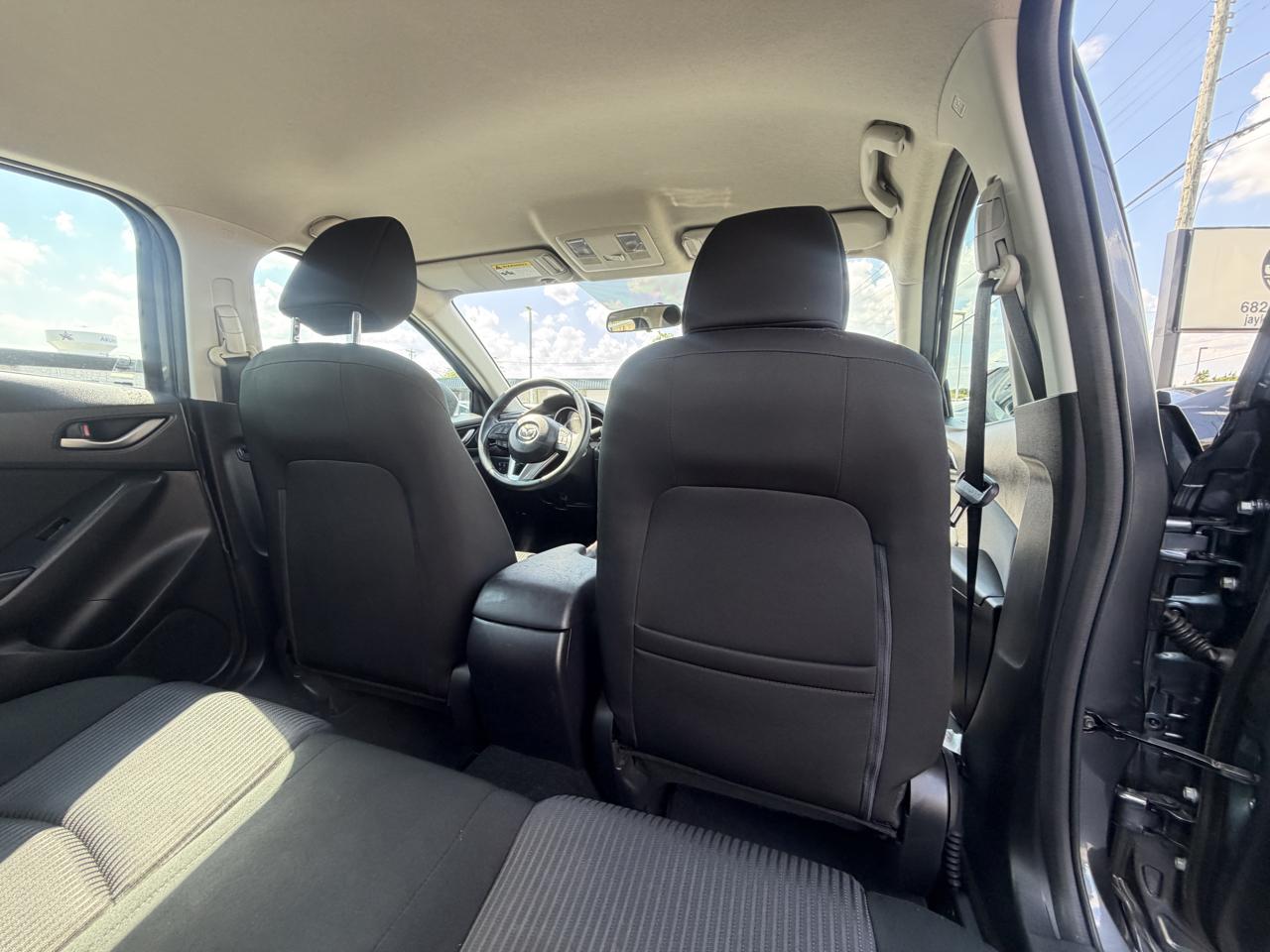 Mazda MAZDA3 i Touring AT 4-Door 2015