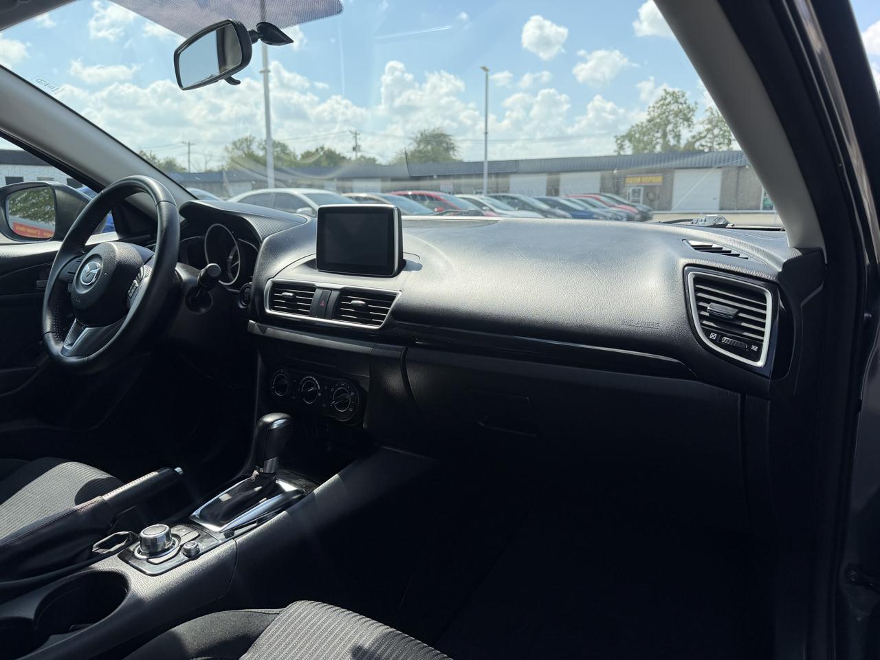 Mazda MAZDA3 i Touring AT 4-Door 2015