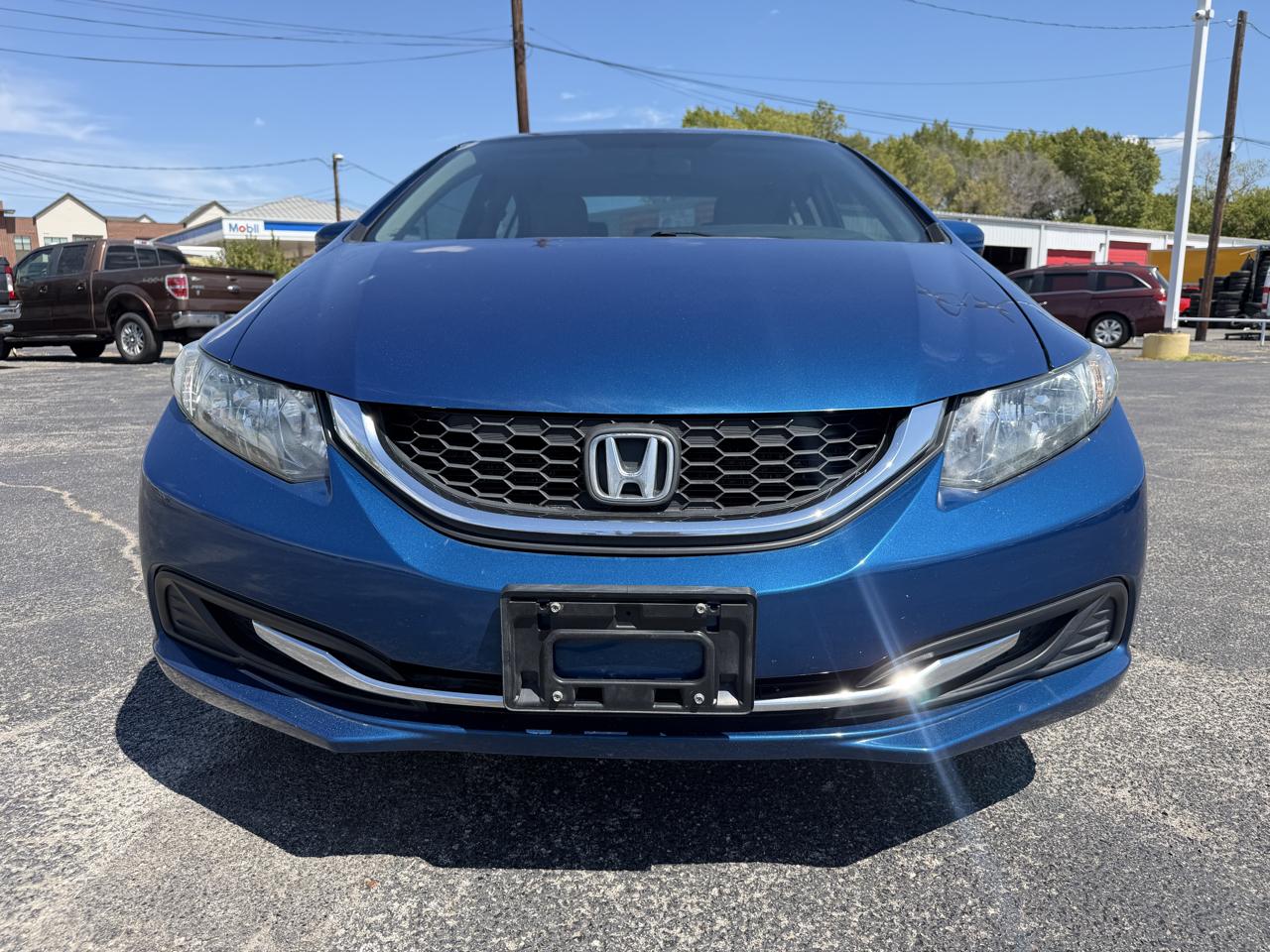 Honda Civic LX Sedan 5-Speed MT 2014