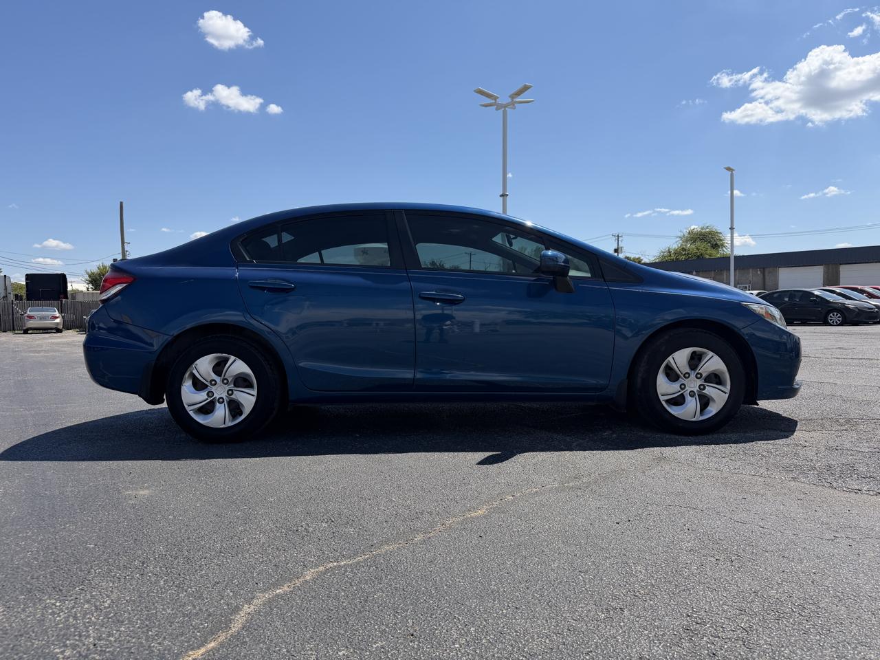 Honda Civic LX Sedan 5-Speed MT 2014