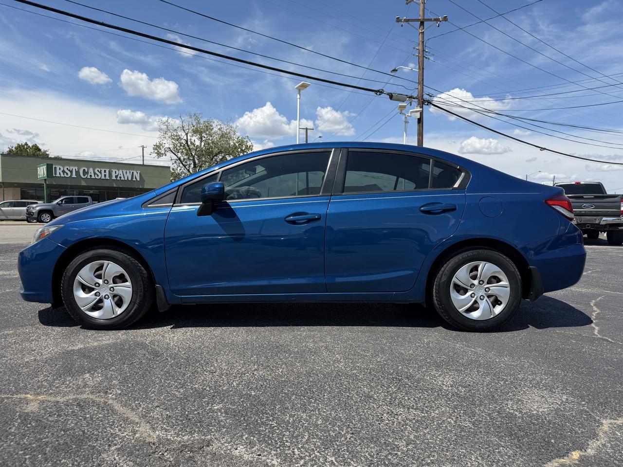 Honda Civic LX Sedan 5-Speed MT 2014