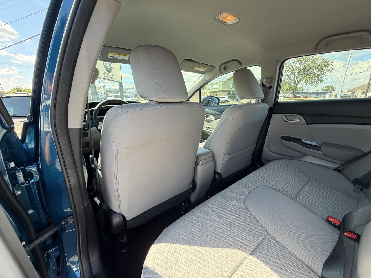 Honda Civic LX Sedan 5-Speed MT 2014