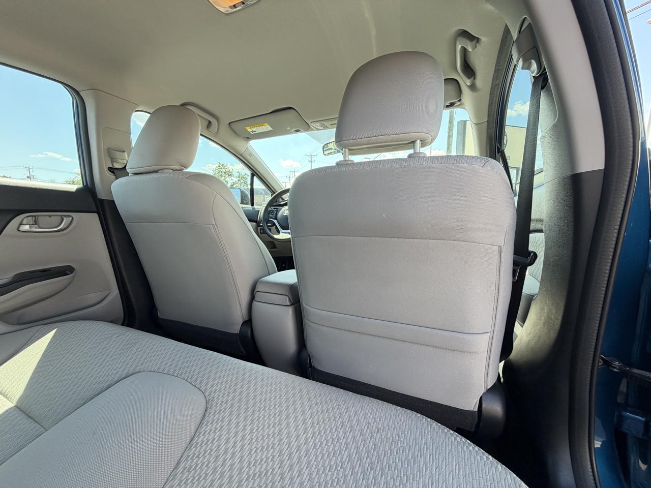 Honda Civic LX Sedan 5-Speed MT 2014