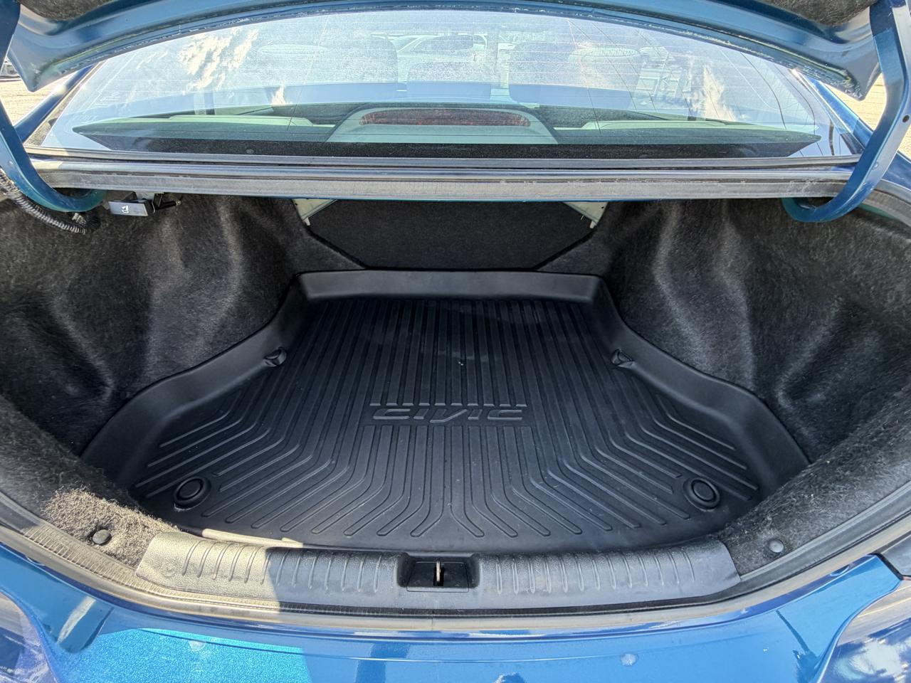 Honda Civic LX Sedan 5-Speed MT 2014