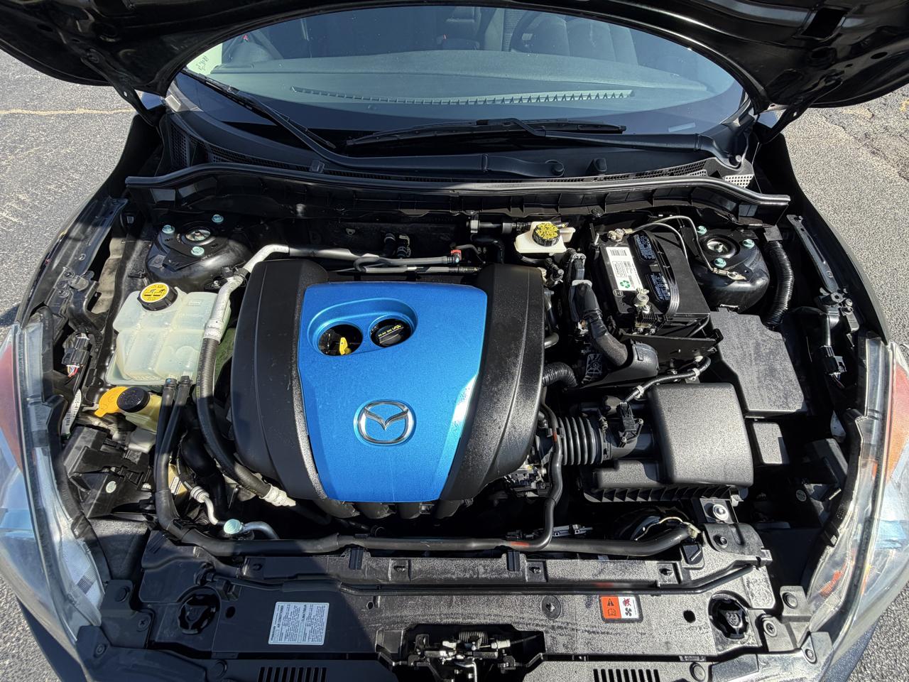 Mazda MAZDA3 i Touring 4-door 2012