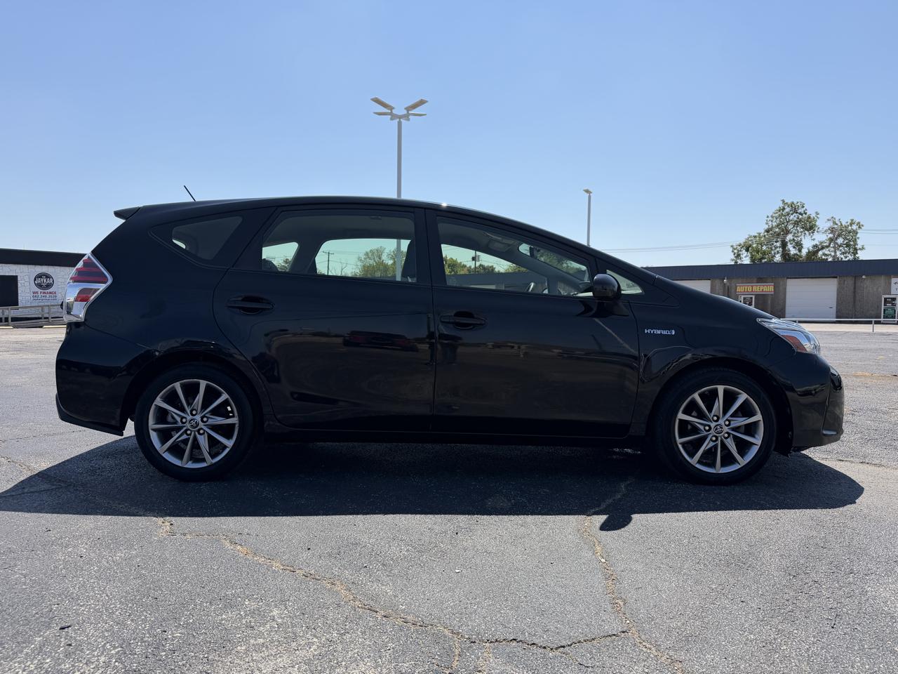 Toyota Prius V Five 2015