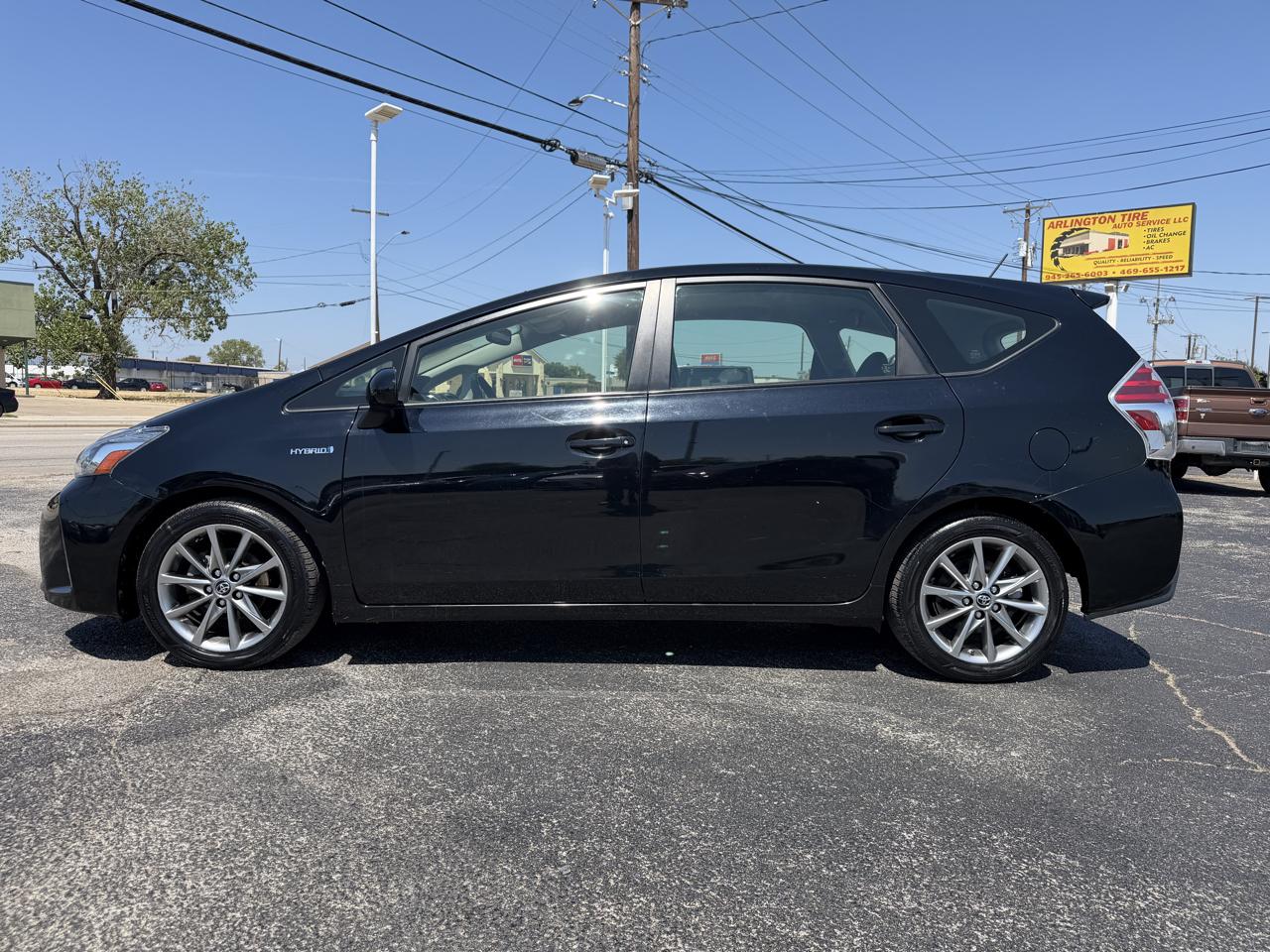Toyota Prius V Five 2015