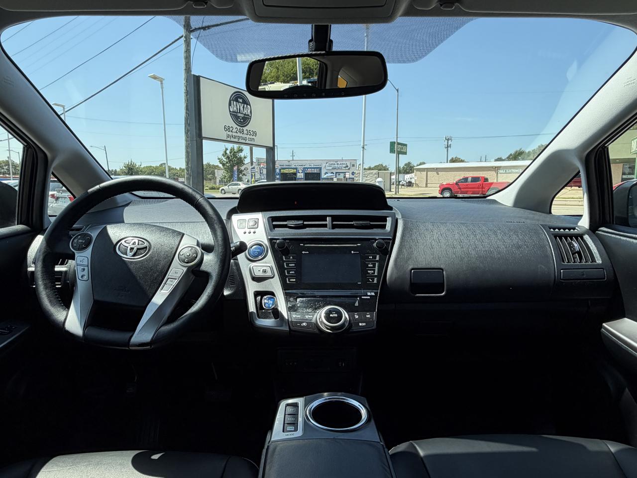 Toyota Prius V Five 2015