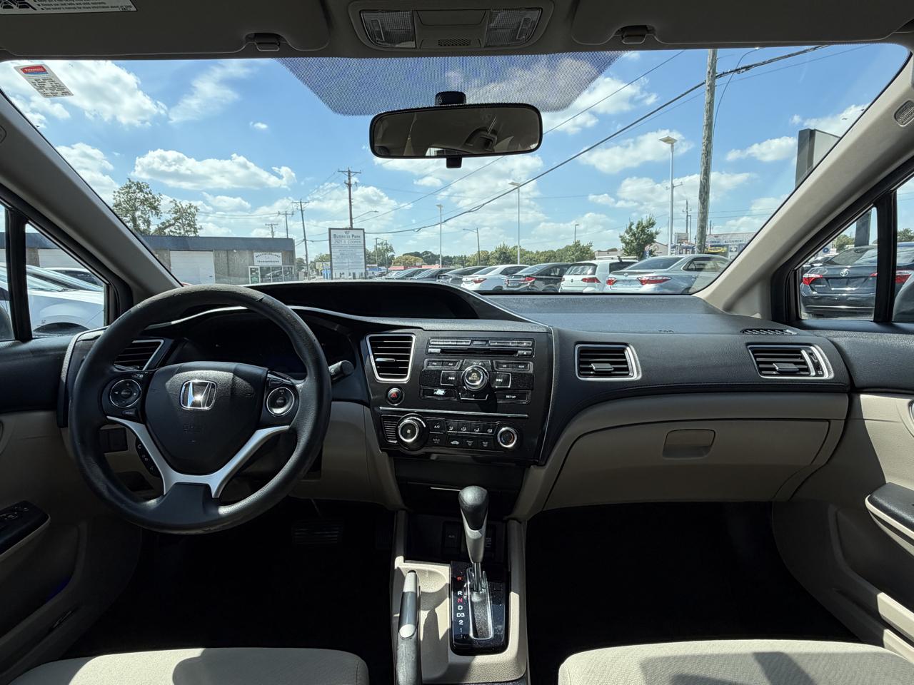 Honda Civic LX Sedan 5-Speed AT 2013