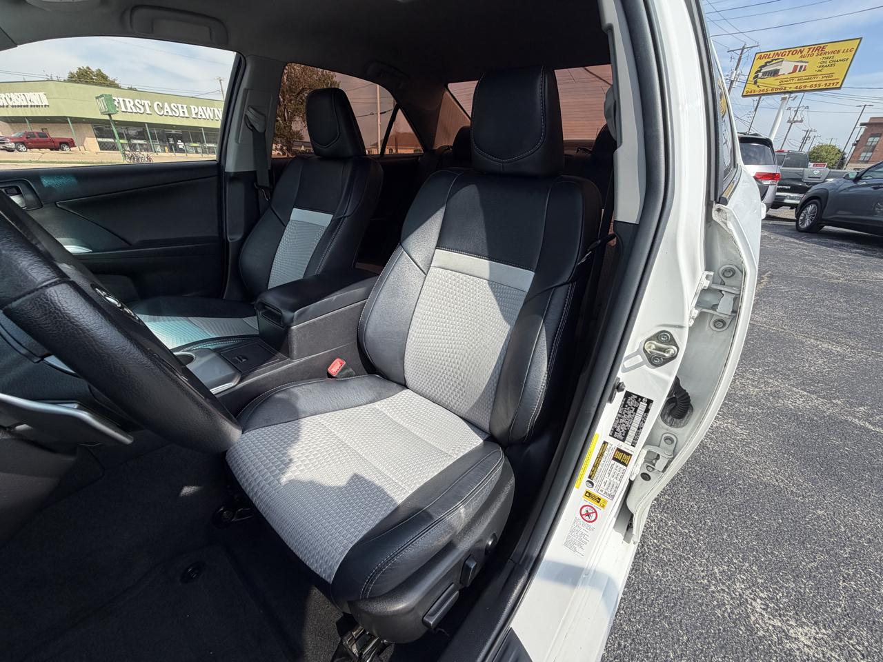 Toyota Camry SE 2014