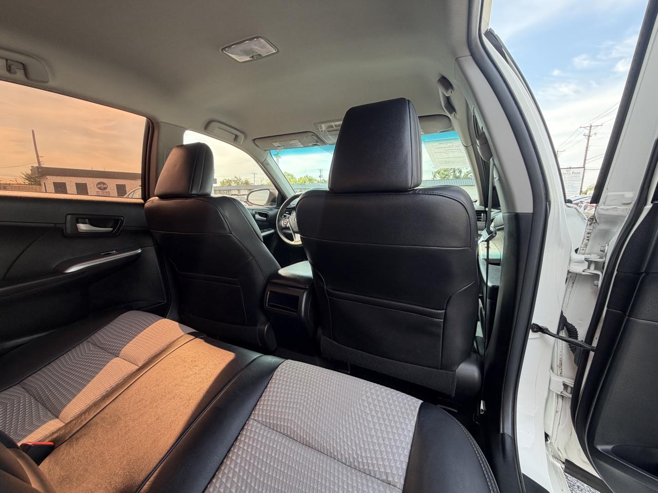 Toyota Camry SE 2014