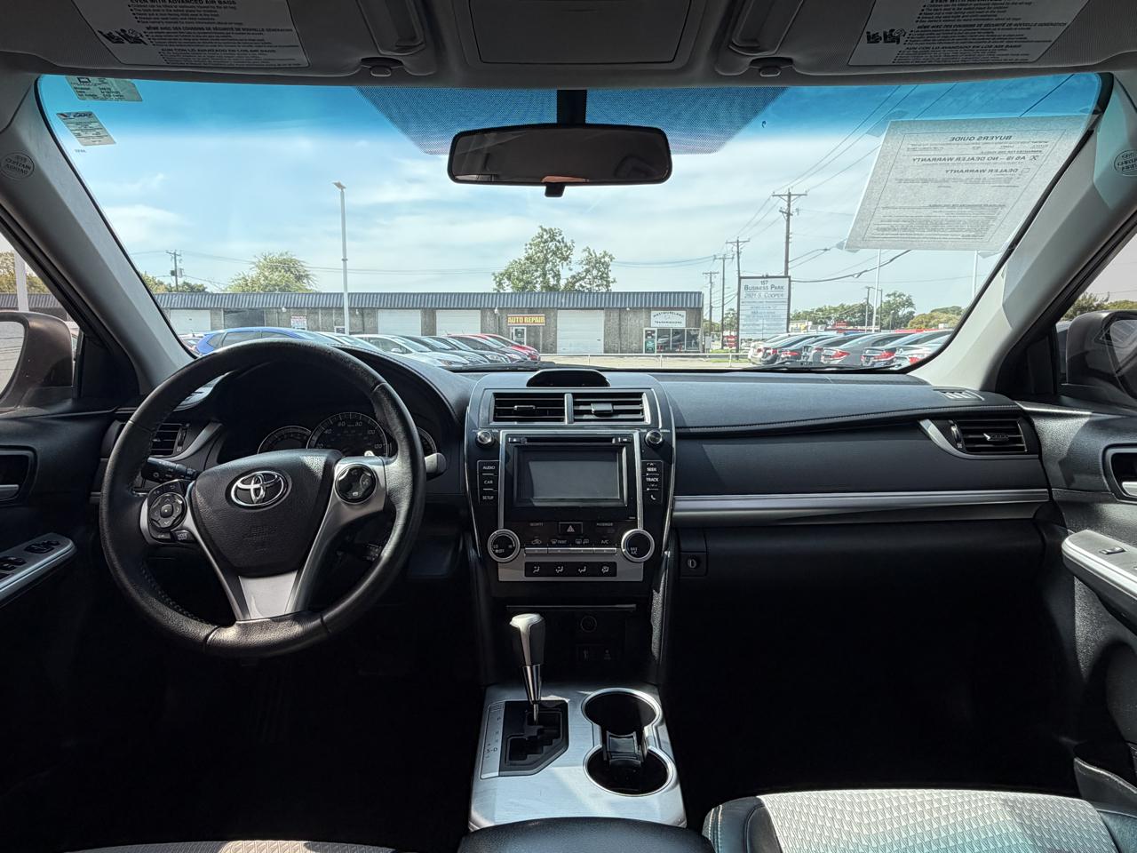Toyota Camry SE 2014