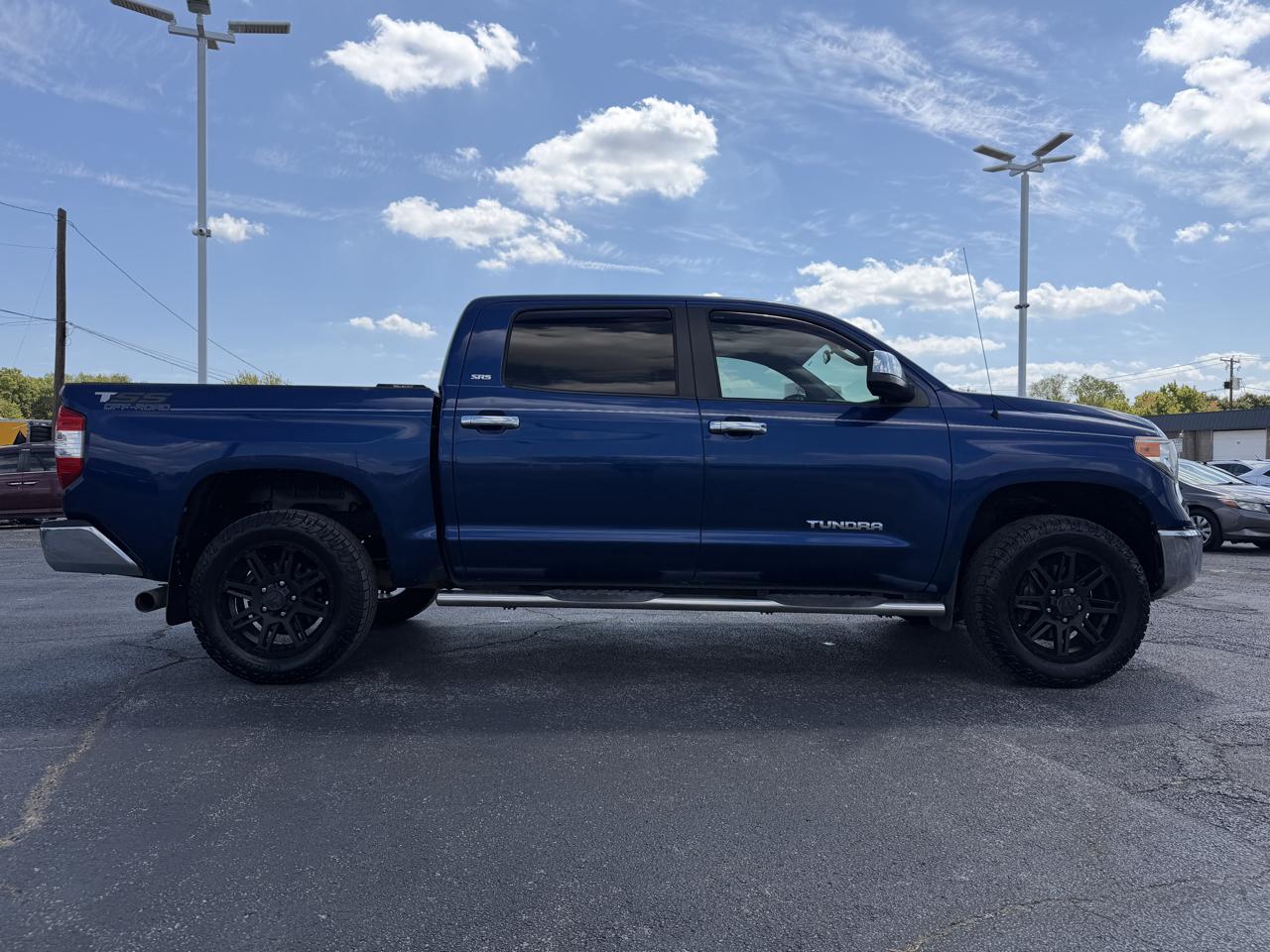Toyota Tundra SR5 4.6L V8 CrewMax 2WD 2014