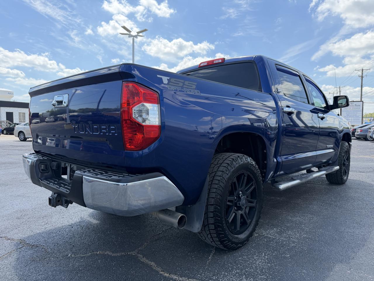 Toyota Tundra SR5 4.6L V8 CrewMax 2WD 2014