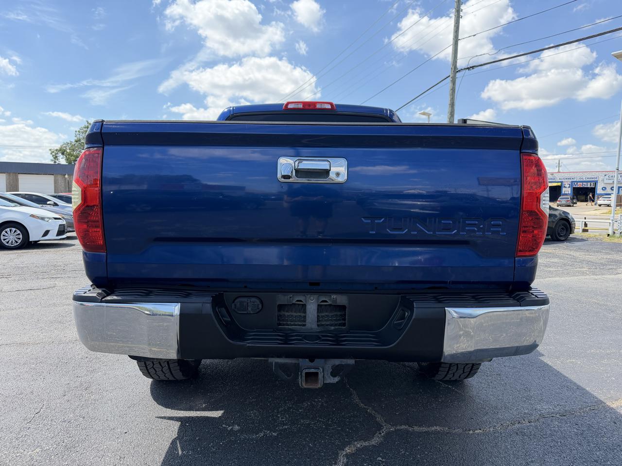 Toyota Tundra SR5 4.6L V8 CrewMax 2WD 2014