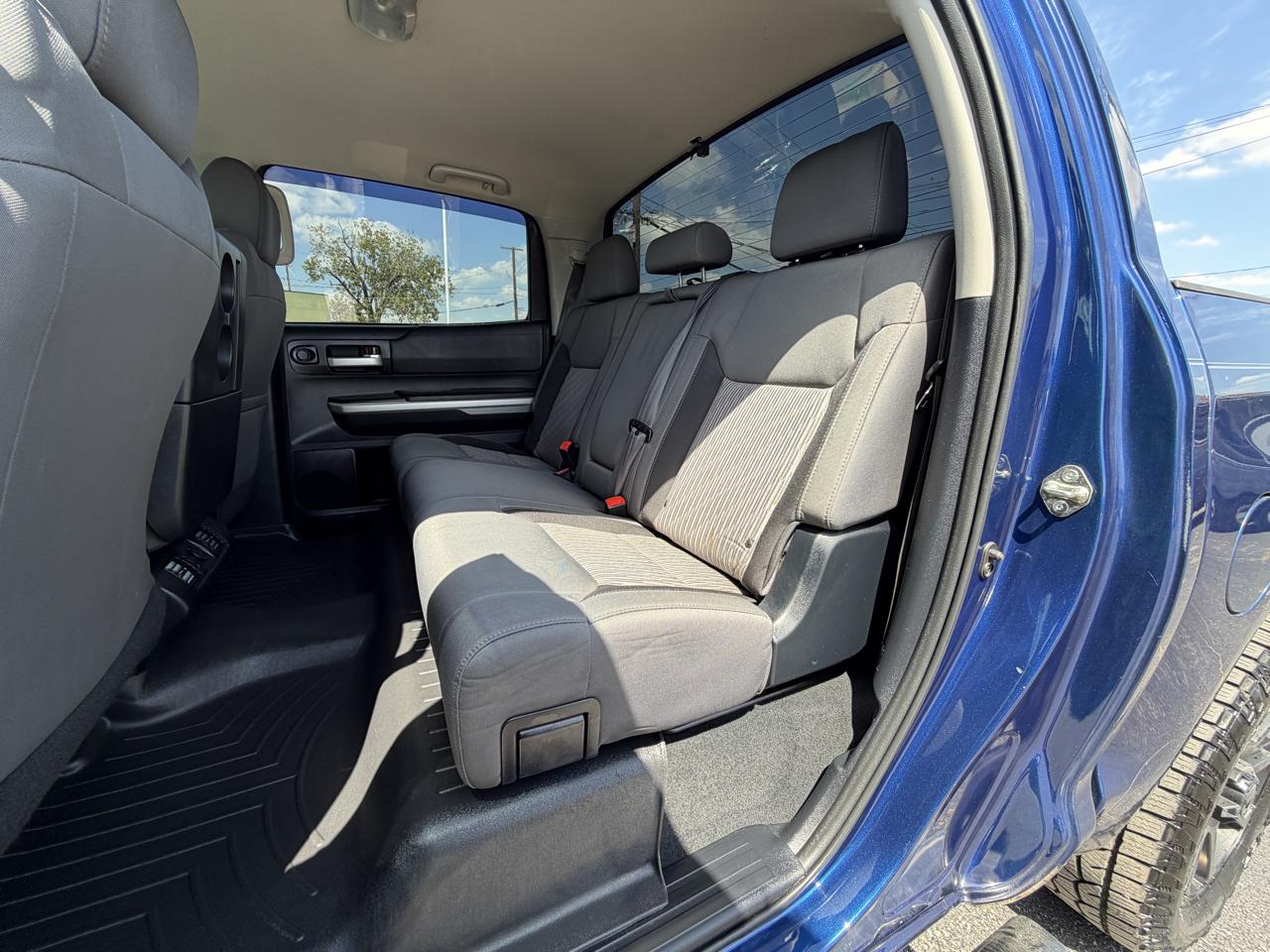 Toyota Tundra SR5 4.6L V8 CrewMax 2WD 2014