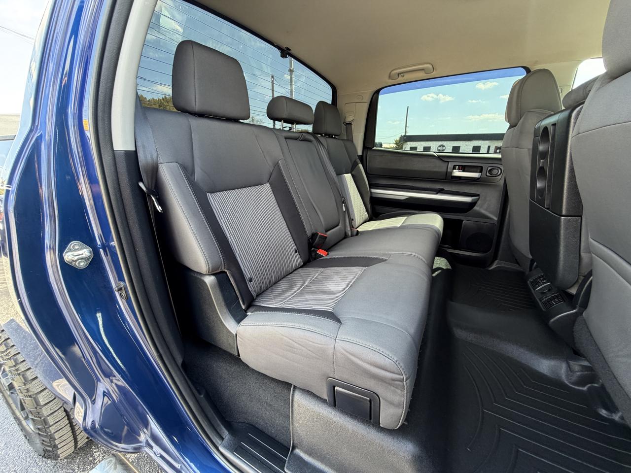 Toyota Tundra SR5 4.6L V8 CrewMax 2WD 2014