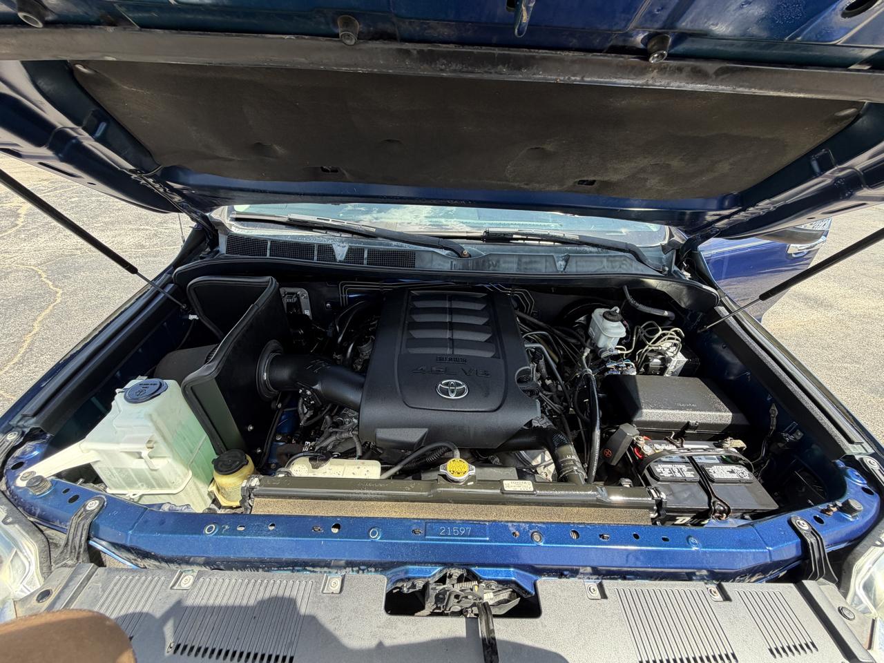 Toyota Tundra SR5 4.6L V8 CrewMax 2WD 2014