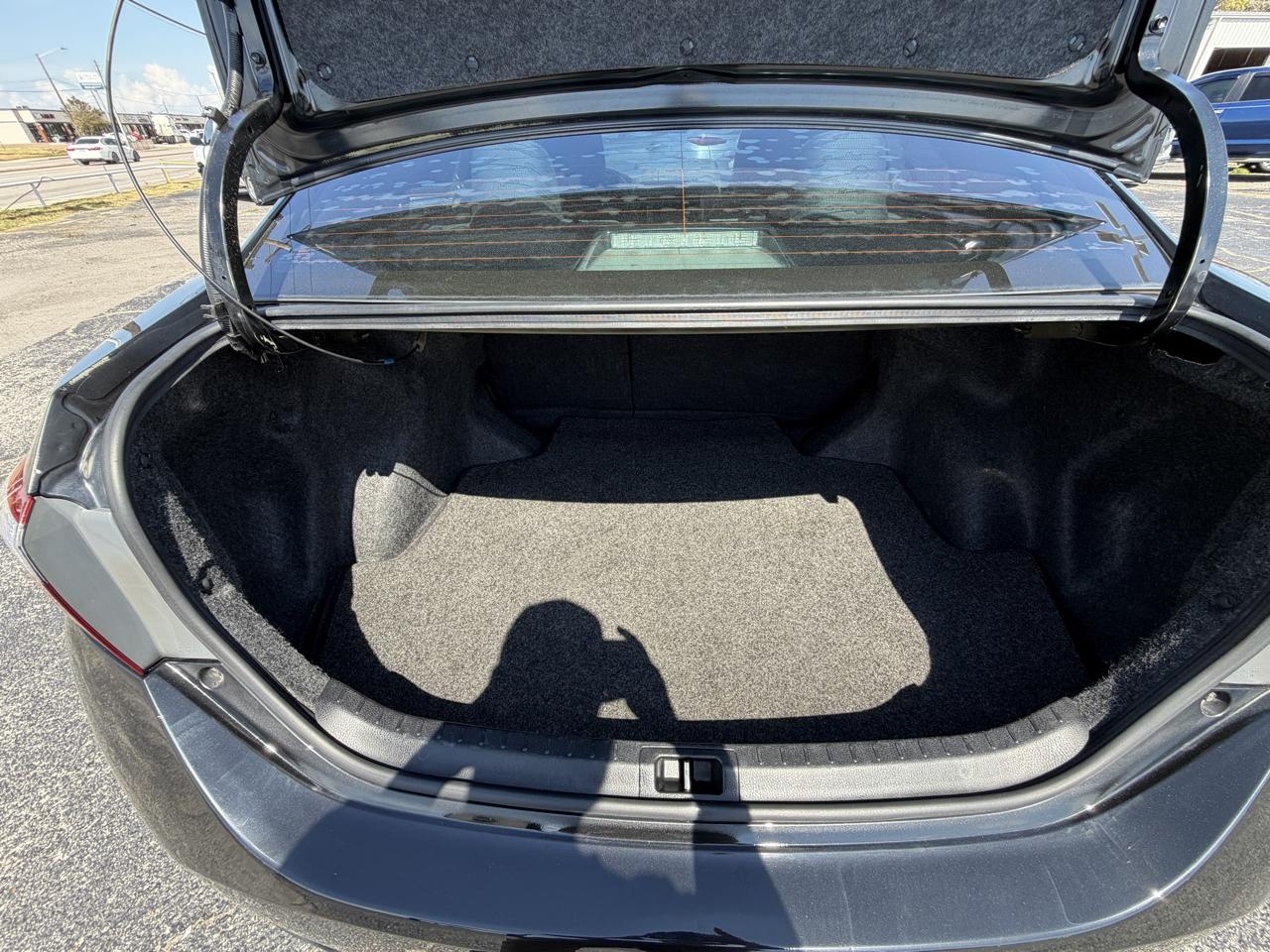 Toyota Corolla LE 2016
