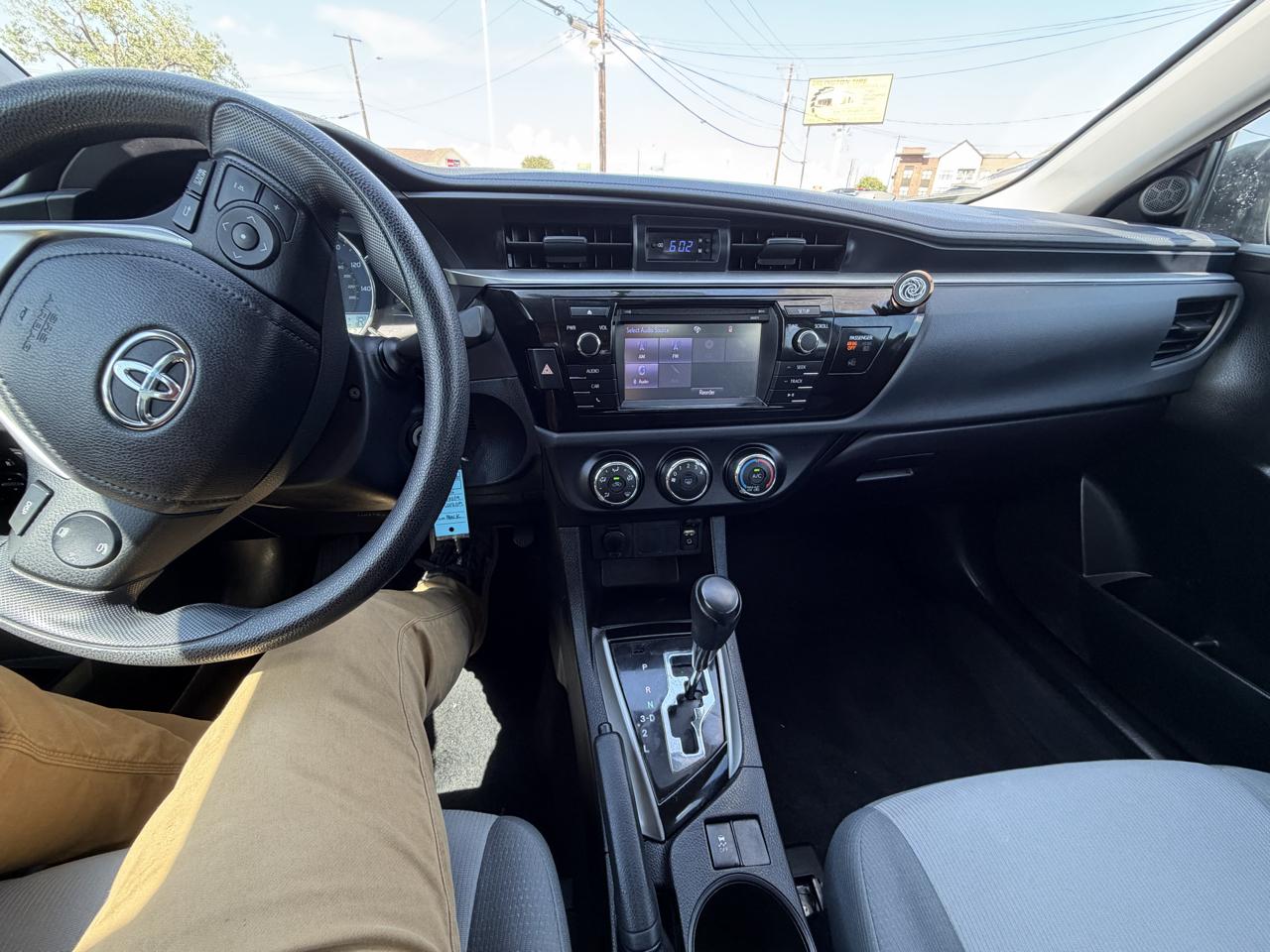 Toyota Corolla LE 2016