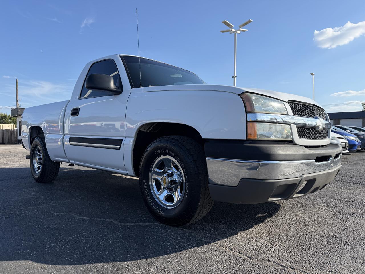 Chevrolet Silverado 1500 LS Long Bed 2WD 2003