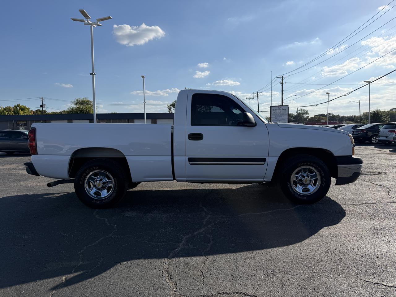 Chevrolet Silverado 1500 LS Long Bed 2WD 2003